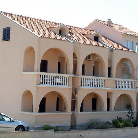 Apartments Mediterranean Sundance Vodice Exterior photo