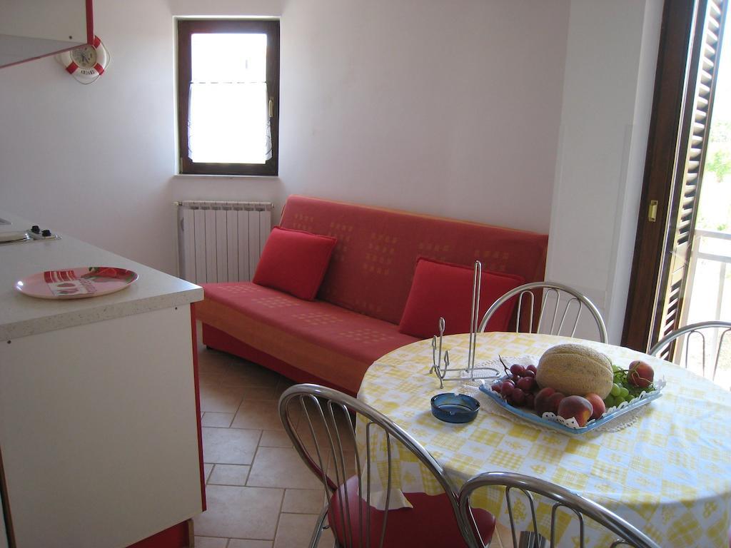 Apartments Mediterranean Sundance Vodice Room photo